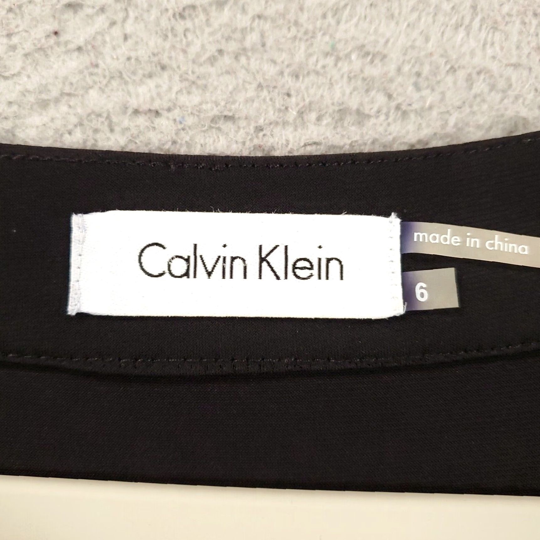 Calvin Klein Calvin Klein Black Dress Womens Size 6 Mini Short Dress Rhinestone Keyhole Neck Blk Velvet Size M / US 6-8 / IT 42-44 - 5 Thumbnail