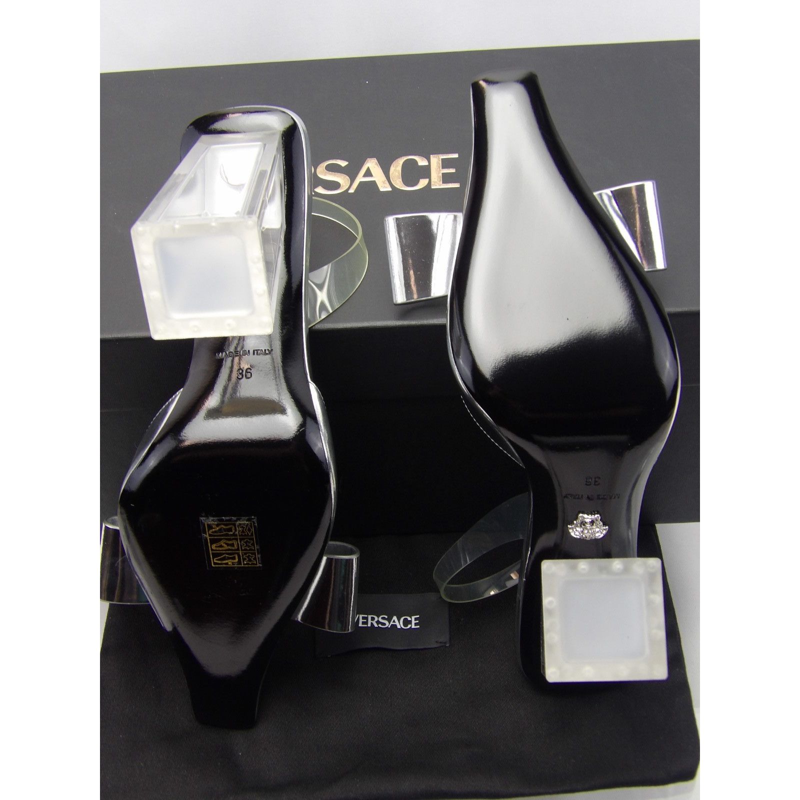 Versace VERSACE SILVER PATENT LEATHER COIN MEDUSA HEAD PUMPS 36 ITA Size US 6 / IT 36 - 9 Thumbnail