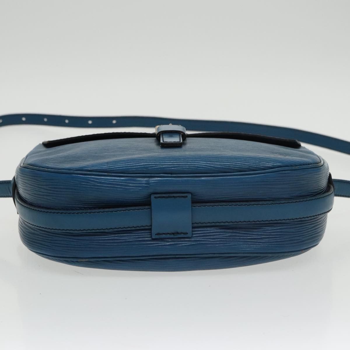 Louis Vuitton LOUIS VUITTON Epi June Feuille Shoulder Bag Blue M52155 Size ONE SIZE - 9 Thumbnail