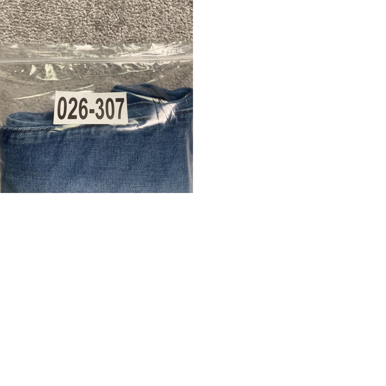 American Eagle Outfitters American Eagle Outfitters Jeans Mens 29x34 Athletic Denim Straight Mid Rise Blue 5-Pocket Logo USA Size US 29 - 10 Thumbnail