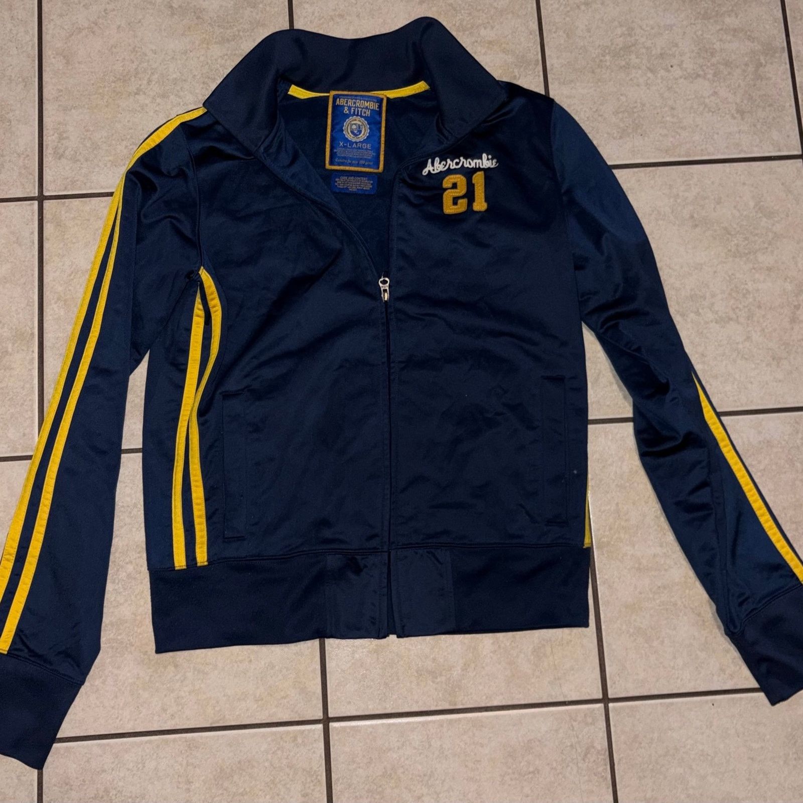Abercrombie & Fitch Abercrombie & Fitch jacket women’s XL navy yellow Size XL / US 12-14 / IT 48-50 - 2 Thumbnail