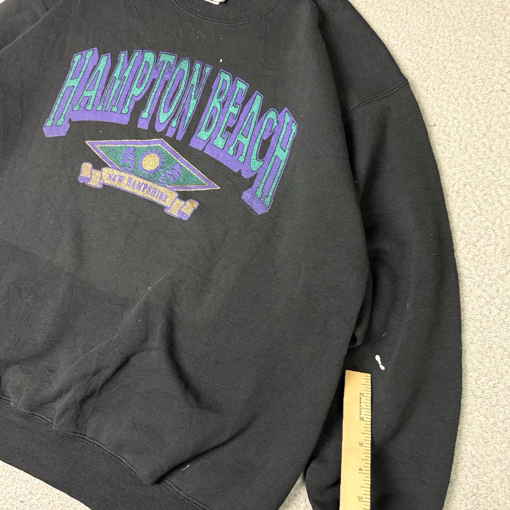 Lee VINTAGE Breezin Up Athletic Sweatshirt Mens XL Black 90s Hampton Beach Distressed Graphic Print Cotton Fleece Crew Neck Pullover All Seasons Size US XL / EU 56 / 4 - 7 Thumbnail