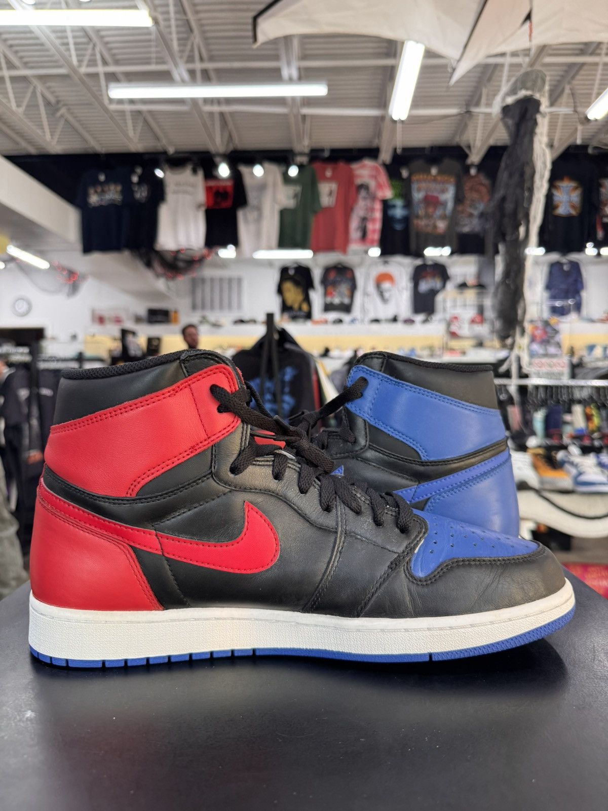Jordan Brand Air Jordan 1 Top 3 Size 12 (2016) Size US 12 / EU 45 - 3 Thumbnail