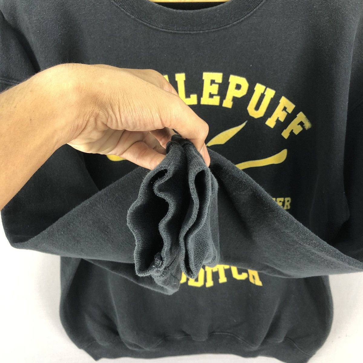 Vintage Vintage Y2K Harry Potter Quidditch Sherman Sweatshirt Size US L / EU 52-54 / 3 - 7 Thumbnail