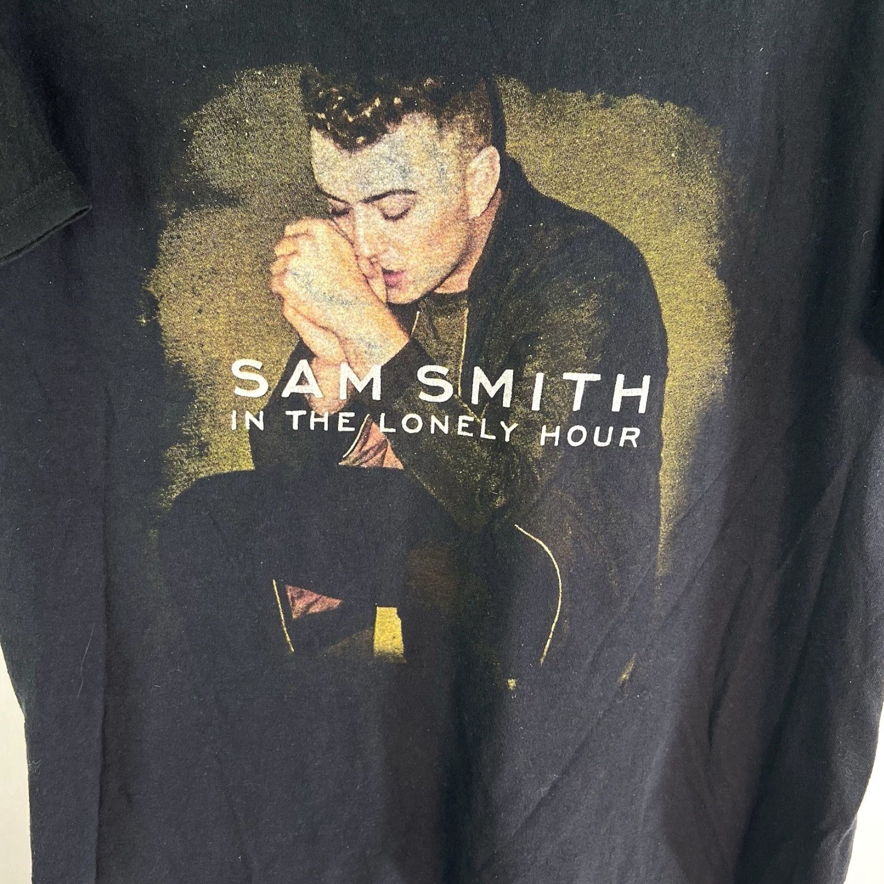 Hanes Sam Smith 2015 Lonely Tour T-Shirt Adult L Black T-Shirt Hanes Cotton Graphic Print Logo Short Sleeve Crew Neck Regular Fit Men - Black Size US L / EU 52-54 / 3 - 4 Thumbnail