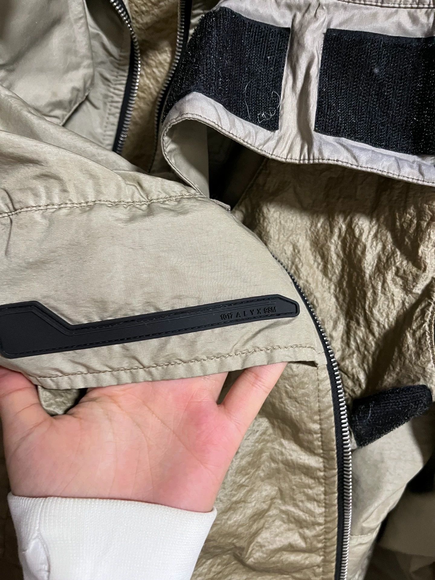 1017 ALYX 9SM 1017 Alyx 9SM Tech Jacket XS 9/10 Oversized Thick Size US XS / EU 42 / 0 - 3 Thumbnail