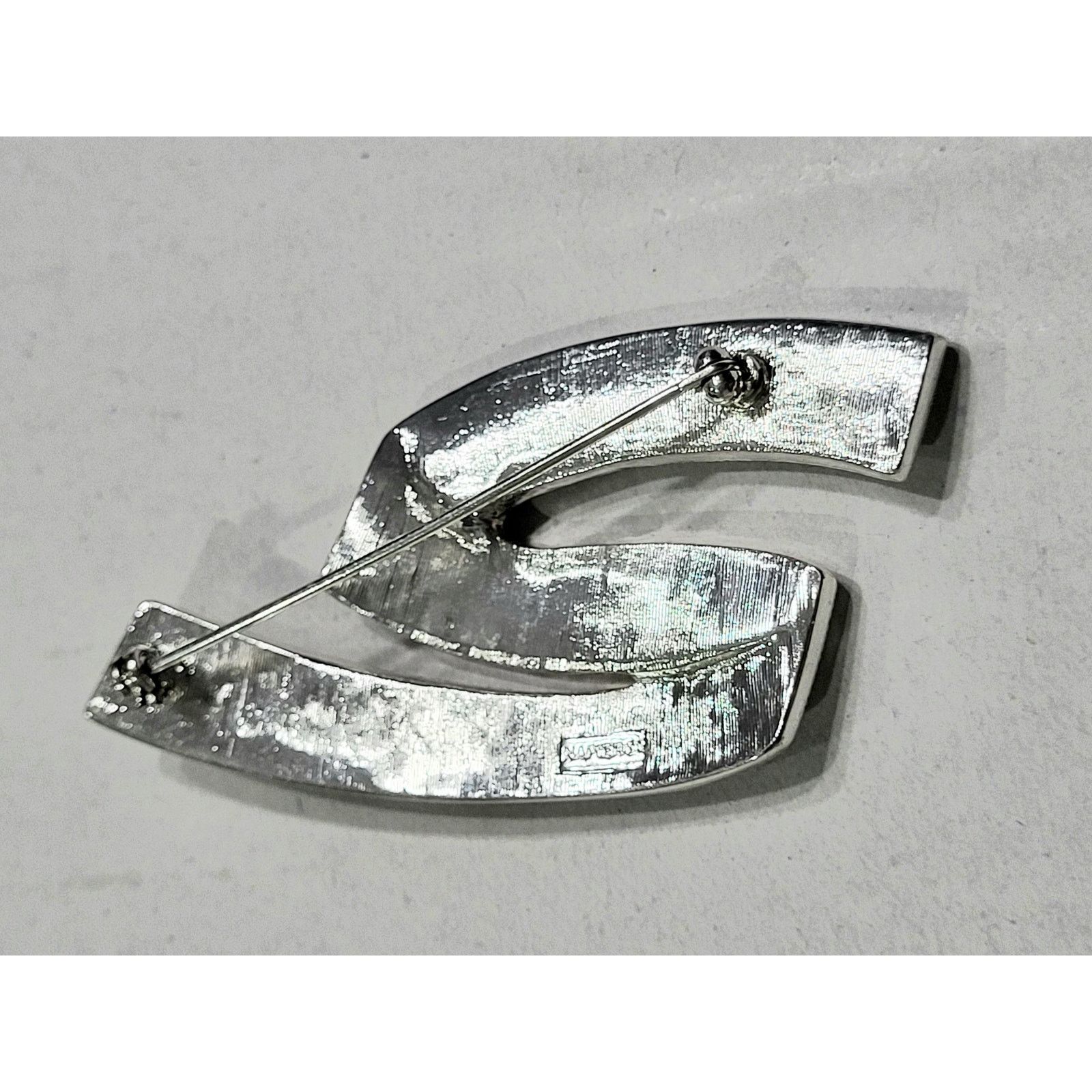 & Other Stories NWOTSigned Napier Ribbon "Z" Rhinestone Brooch Bright Shiny Size ONE SIZE - 5 Thumbnail