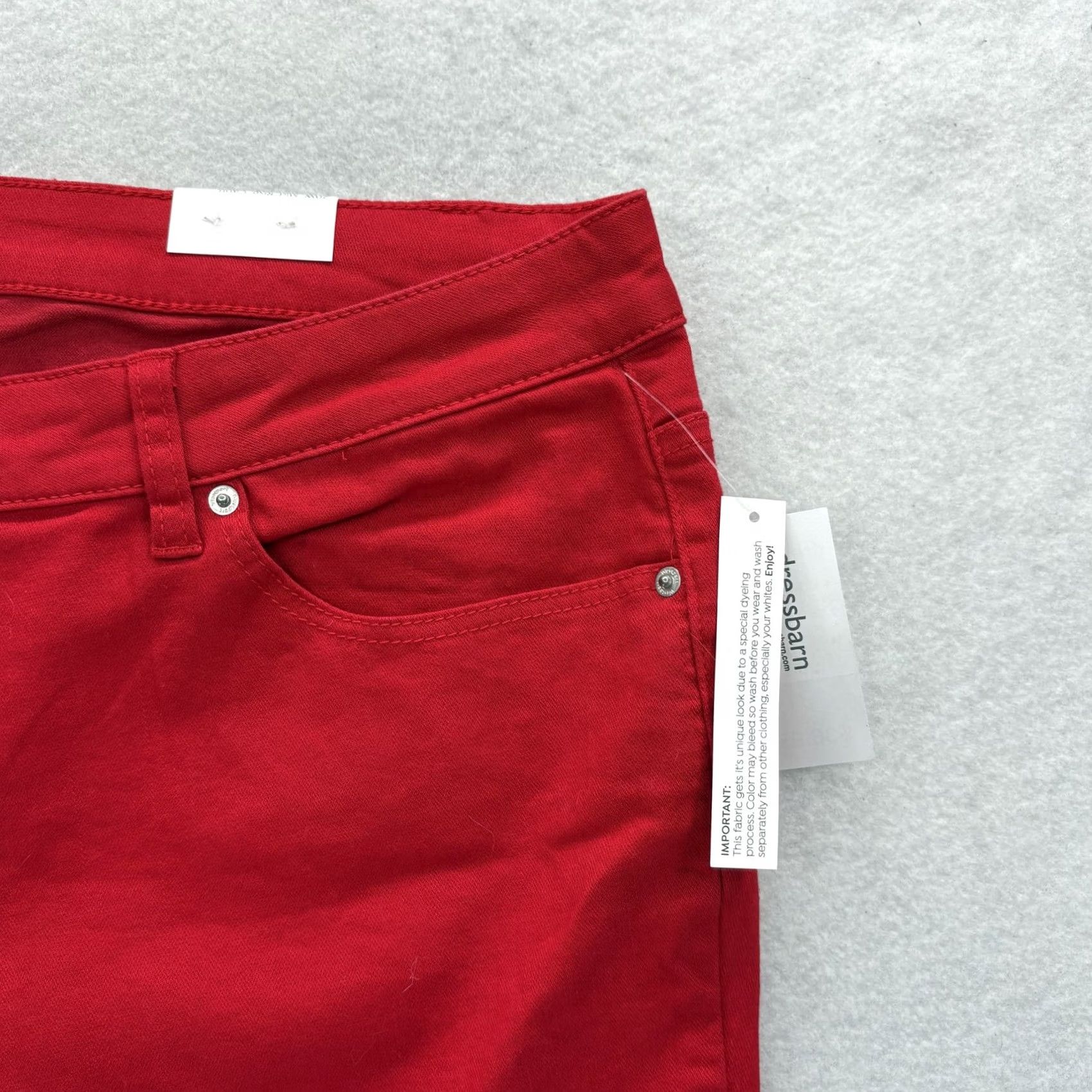 Vintage Westport Pants Womens 20W Red Twill Stretch Capri Pockets Summer Signature Fit Size 42" / US 20 - 3 Thumbnail
