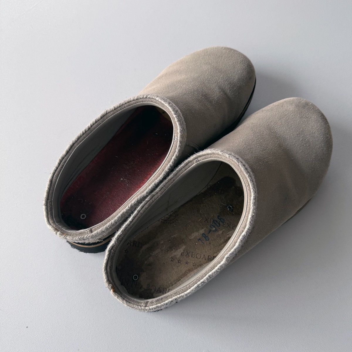 Simple Shoes Simple Shoes | Original Clog | Stone Grey | Size 9 Size US 9 / EU 42 - 7 Thumbnail