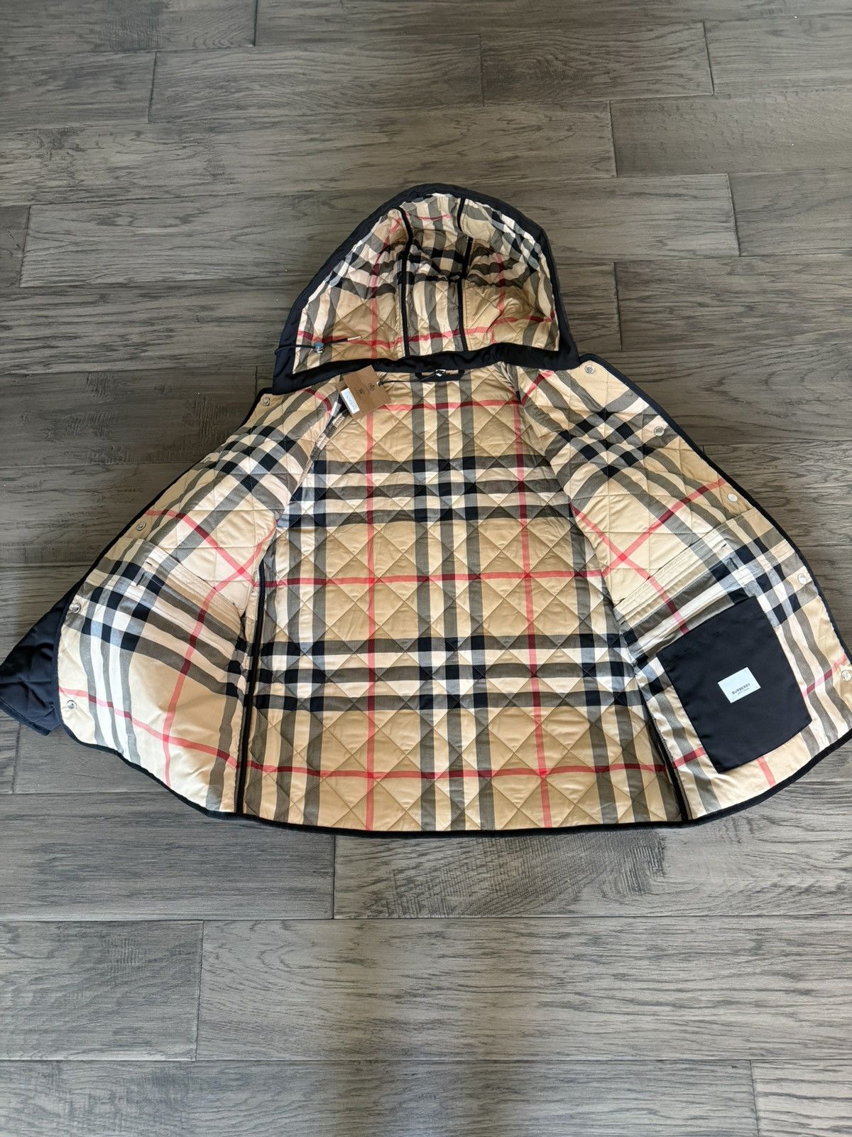 Burberry Burberry quilt down jacket Size M / US 6-8 / IT 42-44 - 5 Thumbnail
