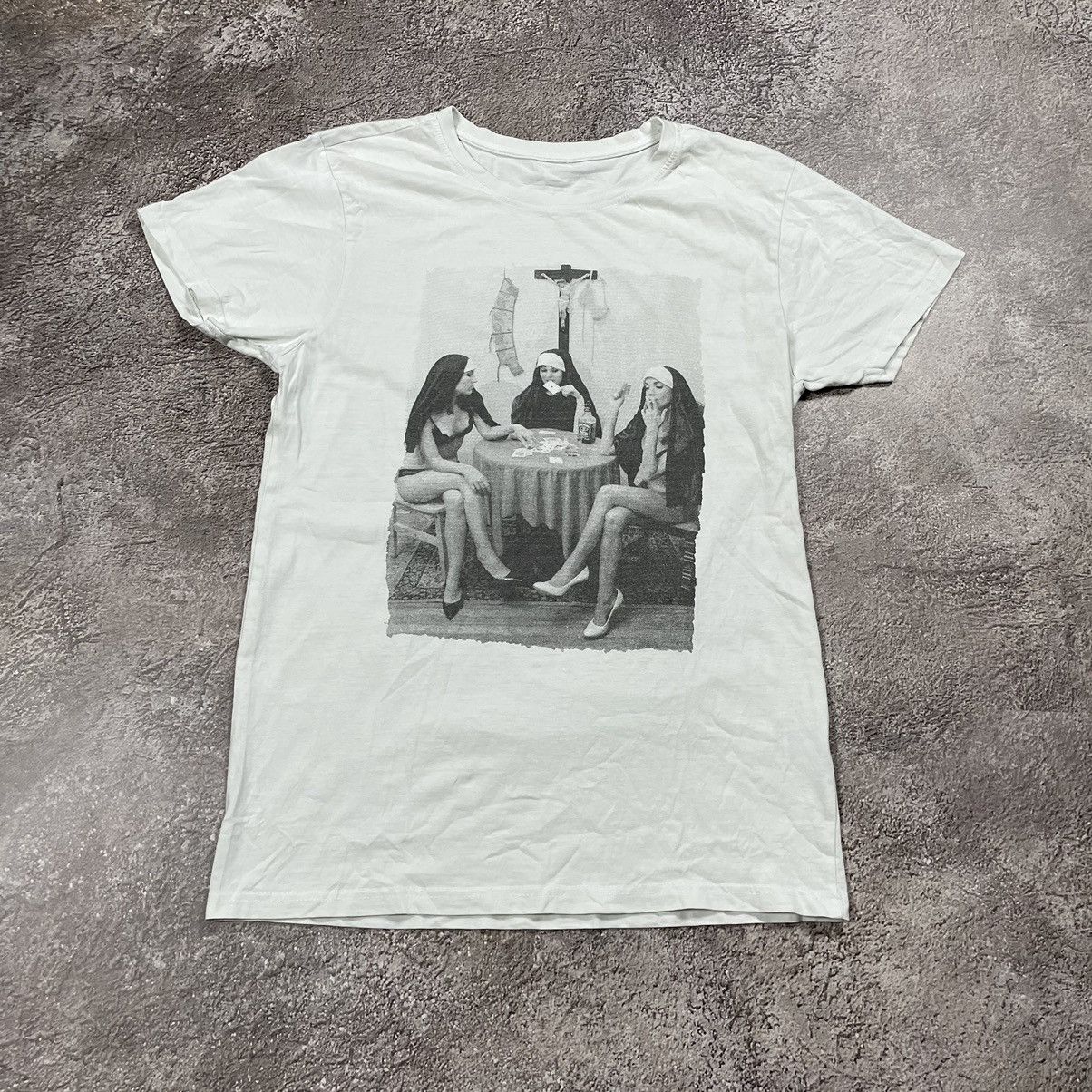 Vintage Vintage ADULT “ NAKED NUNS POKER FUCK ABSURD “ SLOGAN Tee Size US M / EU 48-50 / 2 - 2 Thumbnail