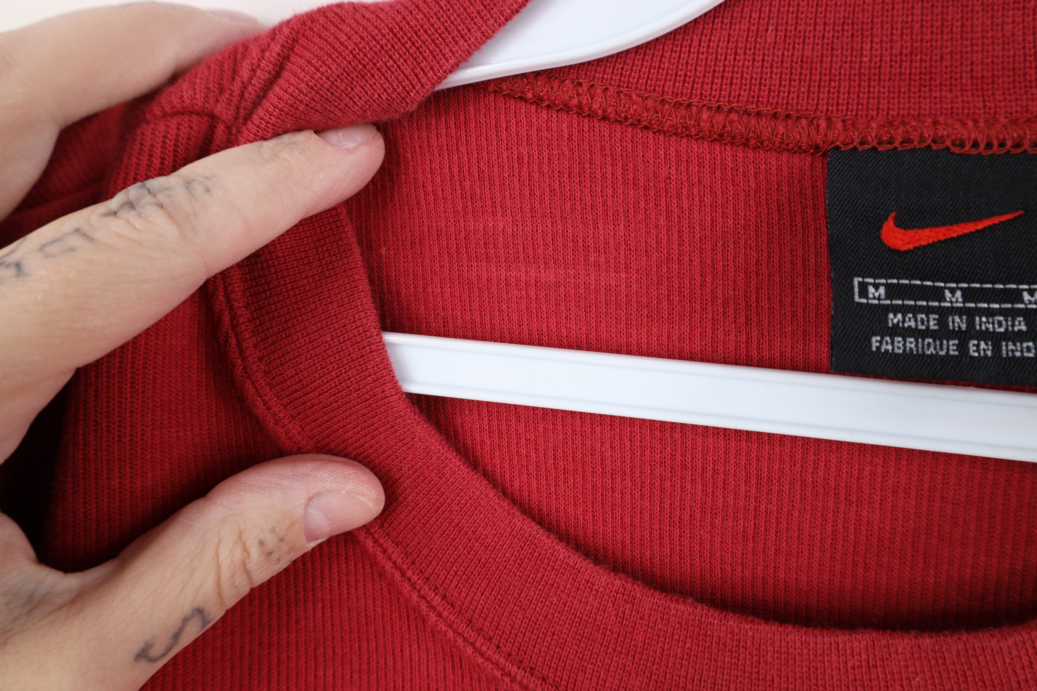Nike Vintage 90s Nike Swoosh Ribbed Knit Long Sleeve T-Shirt Red Size US M / EU 48-50 / 2 - 8 Thumbnail