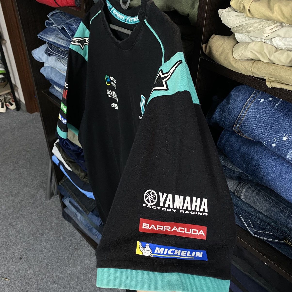 Yamaha Vintage Yamaha Petronas Michelin Alpinastar big logo tee Size US XL / EU 56 / 4 - 4 Thumbnail