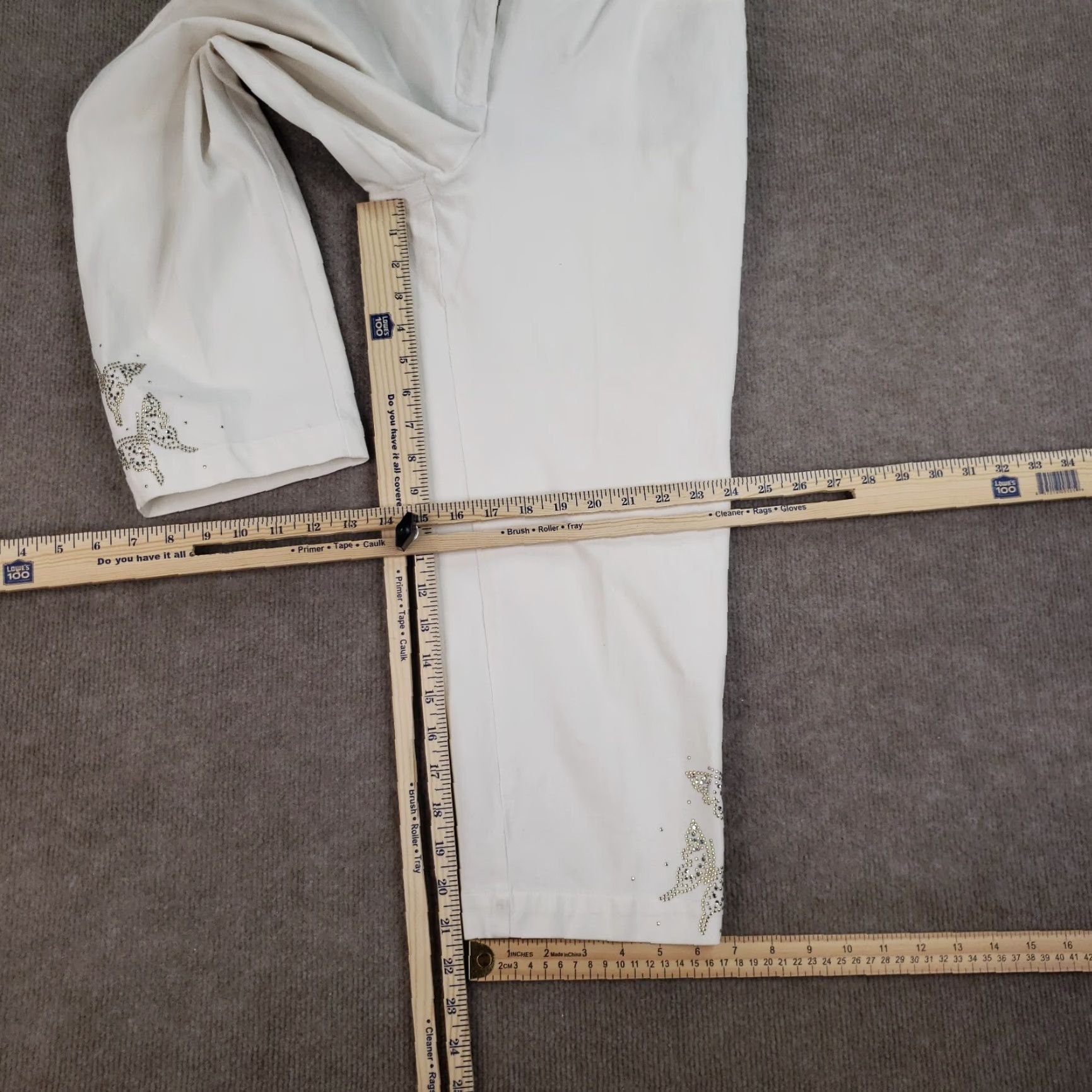 Vintage St John Sport Womens Capri Pants 10 White Stretch Cropped Butterfly Studded Size 32" / US 10 / IT 46 - 2 Thumbnail
