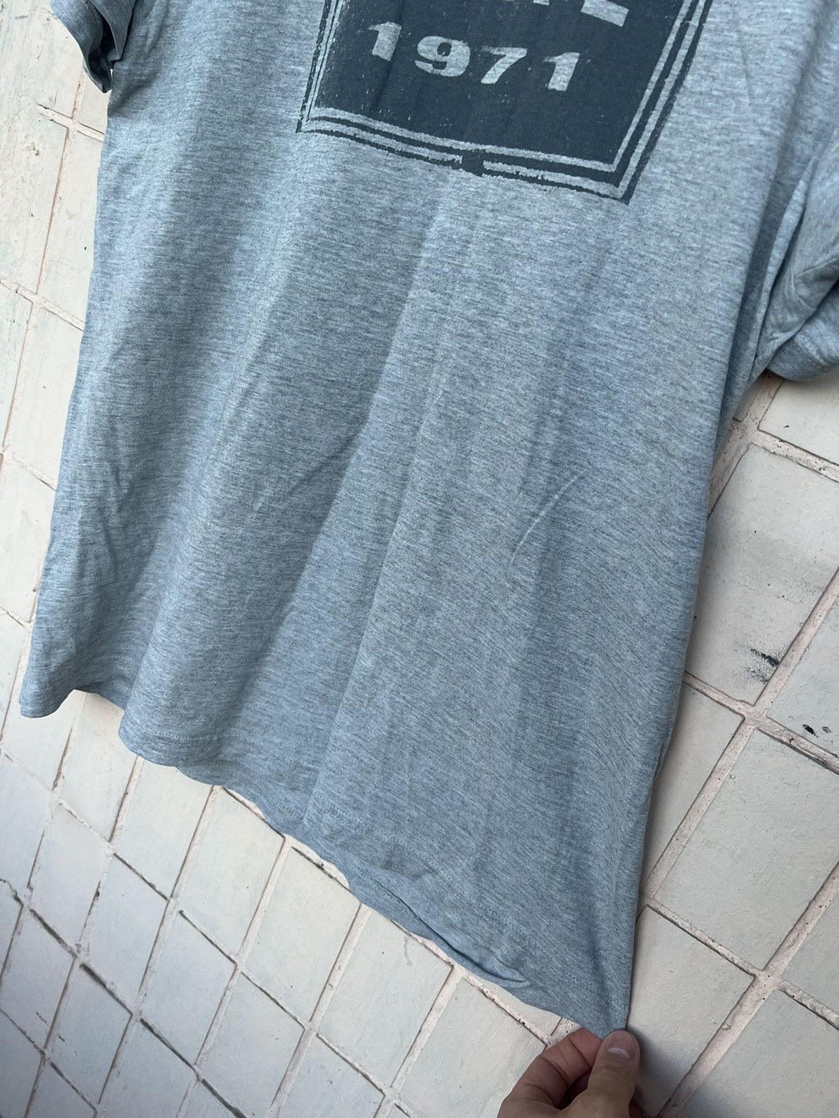 Nike Vintage Nike T Shirt Big Logo Swoosh Y2K Size US M / EU 48-50 / 2 - 13 Thumbnail