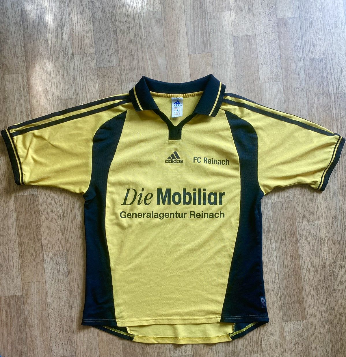 Adidas × Vintage Adidas Soccer Jersey Vintage 2001 Size US L / EU 52-54 / 3 - 1 Thumbnail