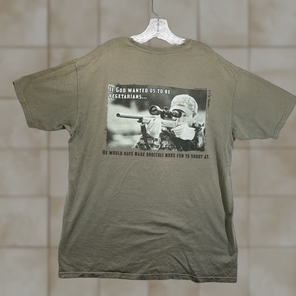 The Mountain VINTAGE The Mountain Men’s Hunter Humor T-Shirt XL Gray All Seasons Cotton Graphic Print hunting Men Size US XL / EU 56 / 4 - 1 Thumbnail