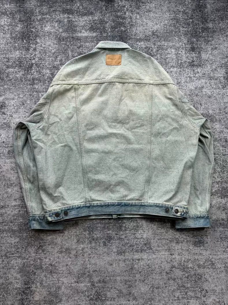 Balenciaga Balenciaga Worn Patch Inside Out Denim Jacket Jacket Long Size US XL / EU 56 / 4 - 2 Thumbnail