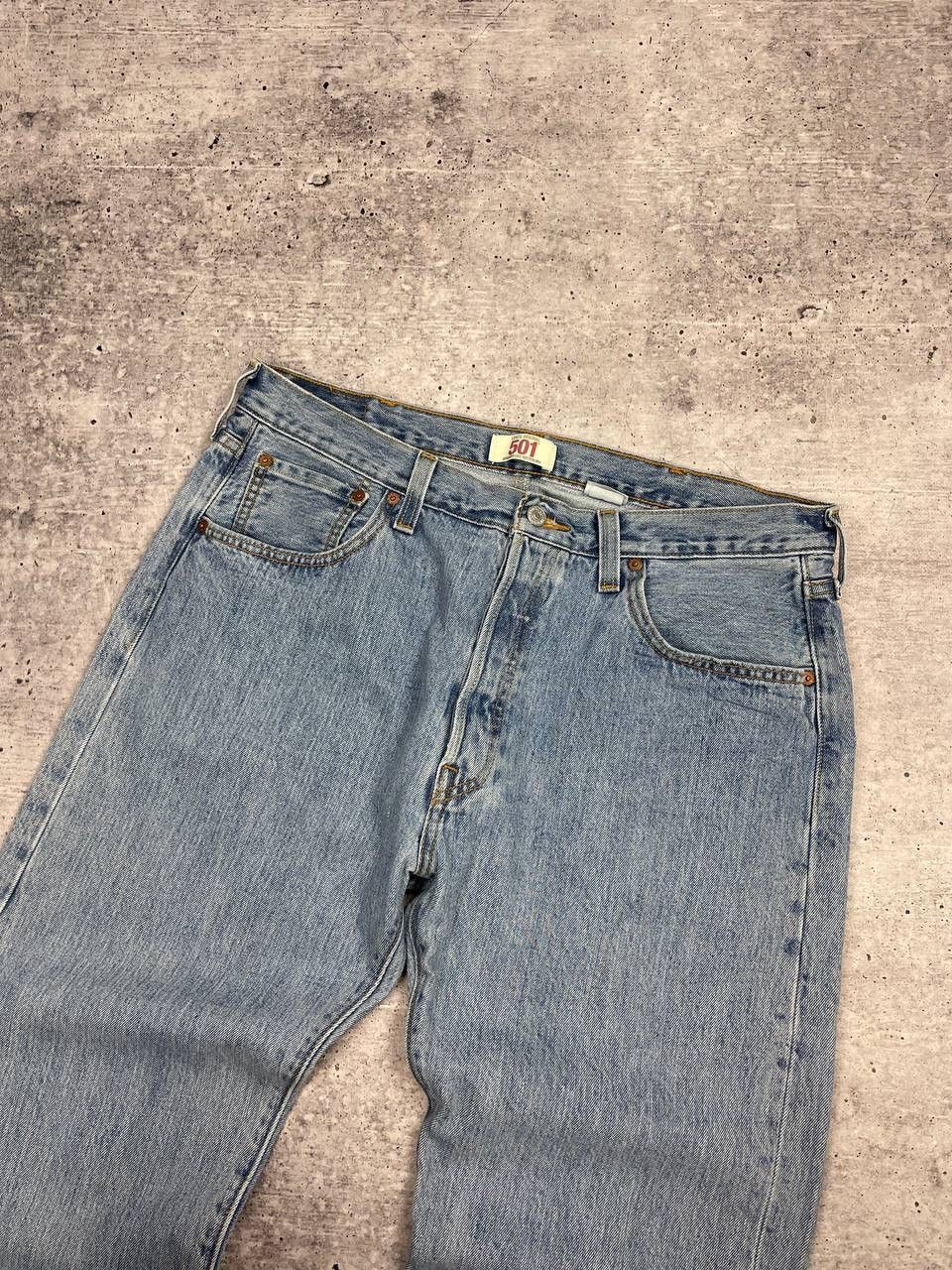 Levi's × Vintage Vintage Levi’s 501 Y2K Style Blue Stonewashed Denim Jeans Size US 36 / EU 52 - 6 Thumbnail
