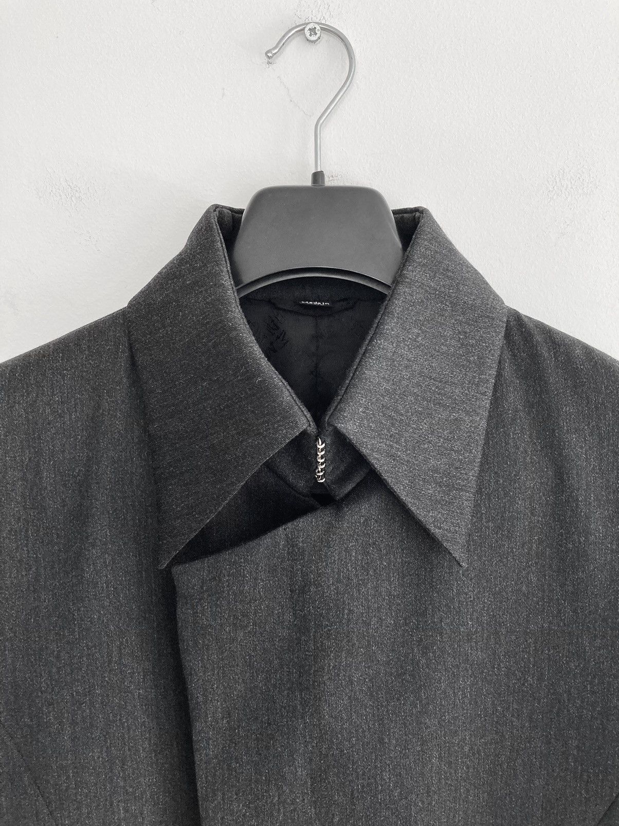 Alexander McQueen A/W 1998 “Joan” Asymmetric Clergy Jacket Size 52R - 3 Thumbnail