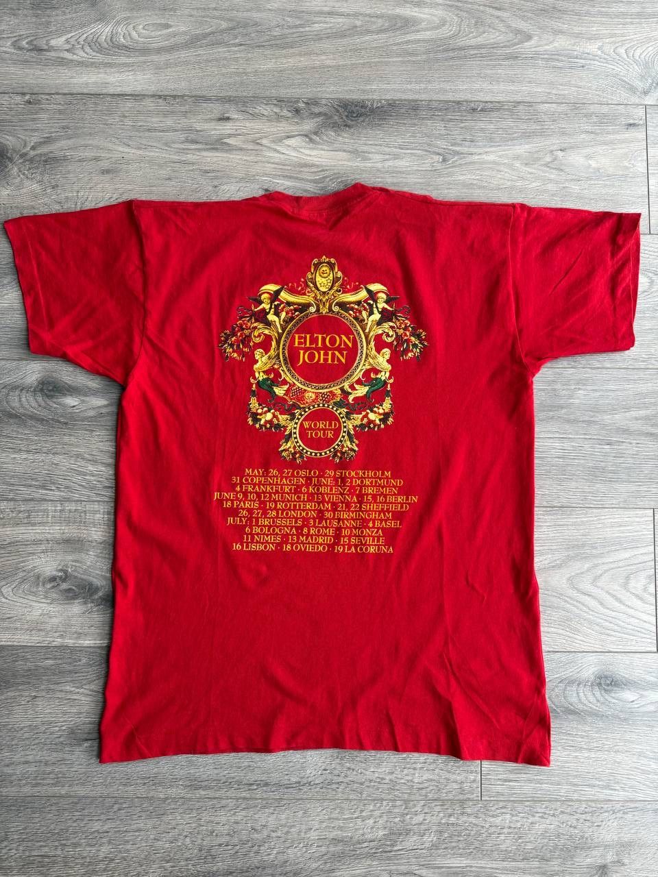 Band Tees Elton John vintage t shirt Size US L / EU 52-54 / 3 - 7 Thumbnail