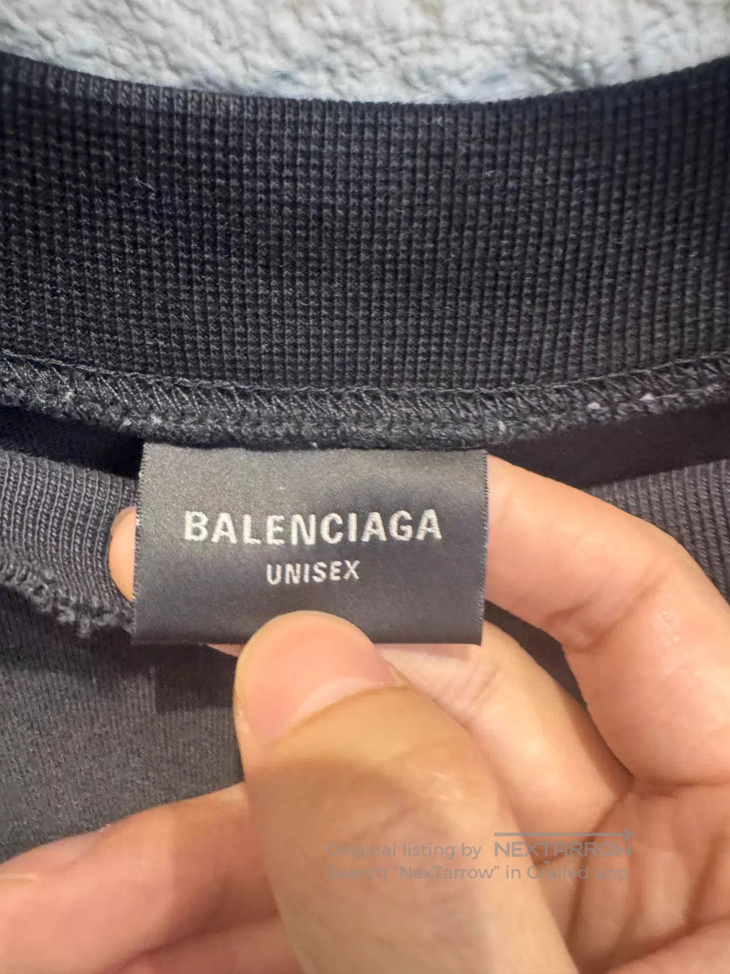 Balenciaga Black Short-Sleeve Oversized Graphic T-Shirt. Size US M / EU 48-50 / 2 - 2 Thumbnail