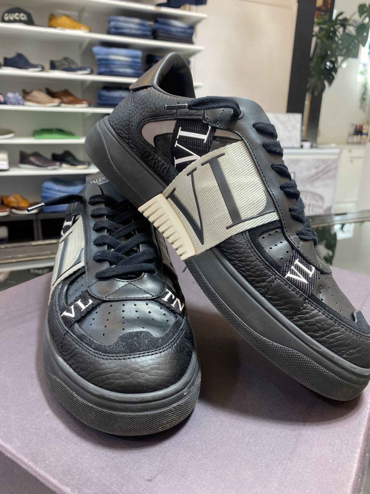 Valentino VL7N Black Leather Low Top Sneakers Valentino Garavani Size US 8 / EU 41 - 4 Thumbnail