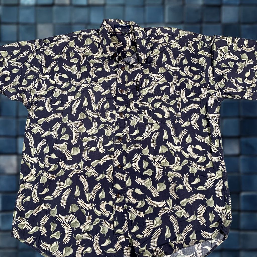 Ralph Lauren Chaps Ralph Lauren Shirt Mens L Blue Leaf Hawaiian Button Down Short Sleeve Collar Pocket Size US L / EU 52-54 / 3 - 1 Thumbnail