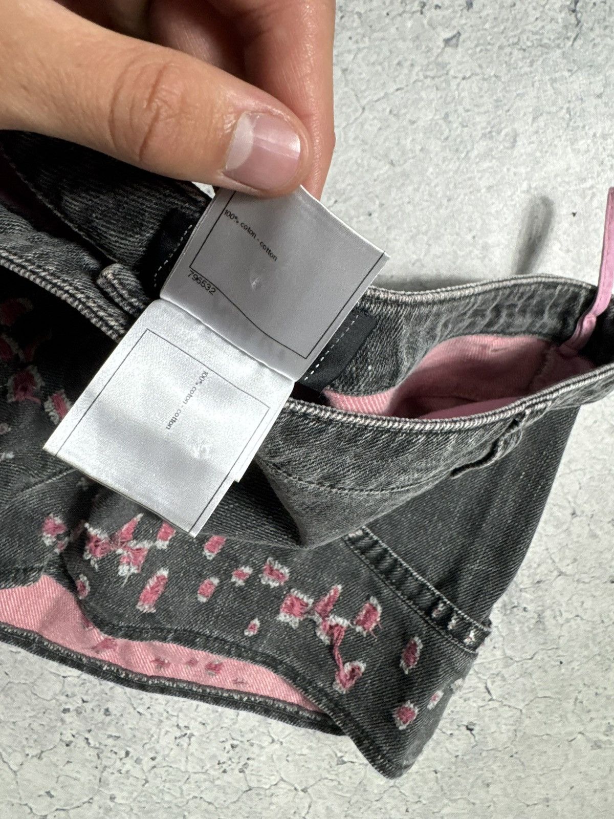 Chanel Chanel Women’s Denim Shorts Luxury Rare Vintage Size 27" / US 4 / IT 40 - 8 Thumbnail