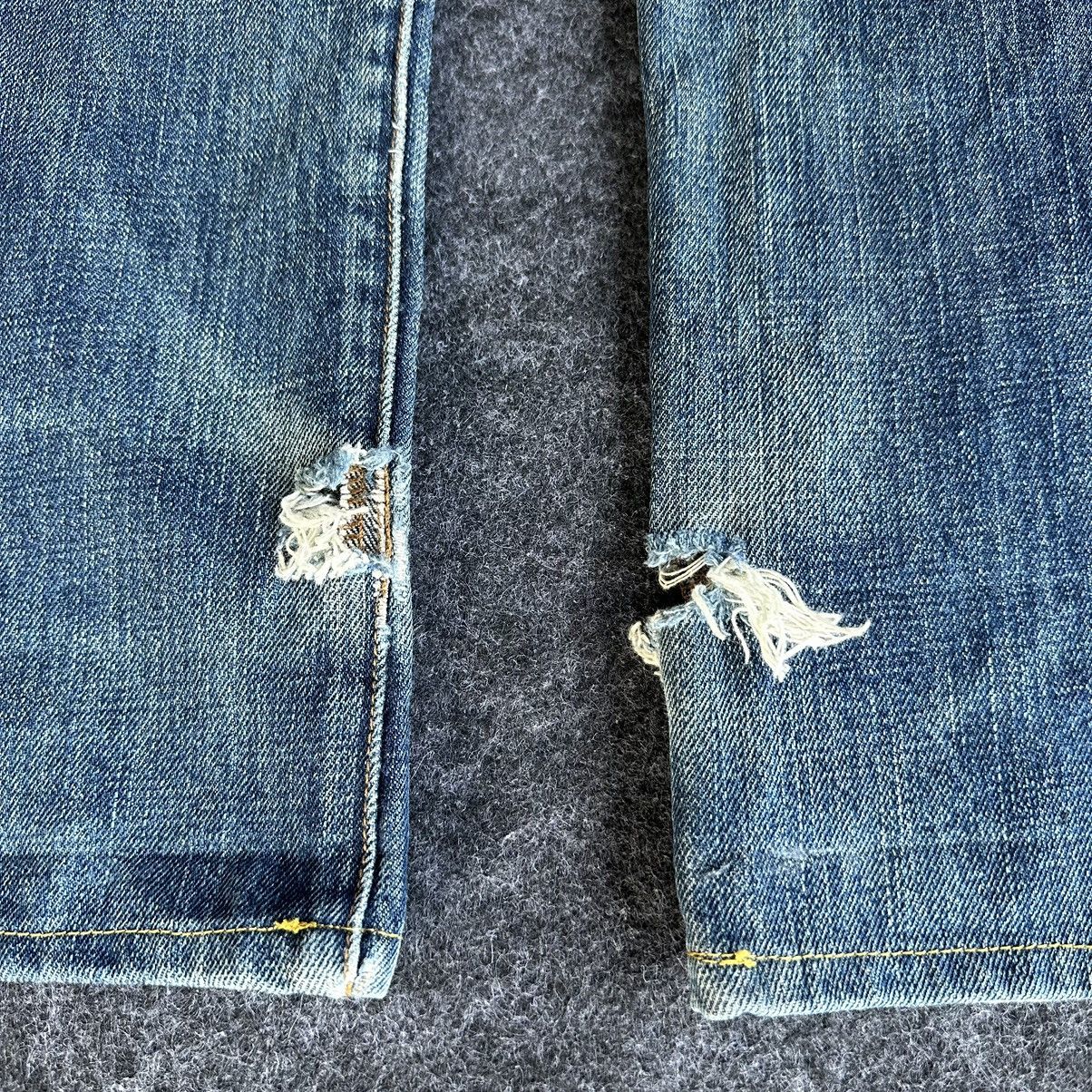 Calvin Klein Calvin Klein Italy Destroyed Faded Denim 34x30 D587 Size US 34 / EU 50 - 3 Thumbnail