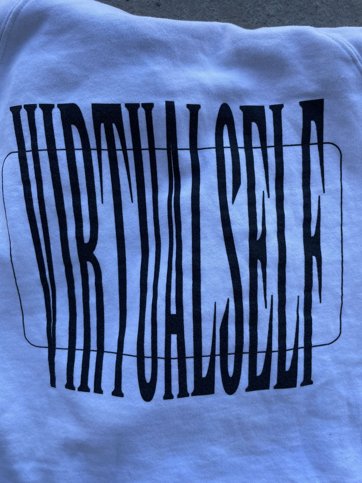 Band Tees Porter Robinson Virtual Self Hoodie Size US S / EU 44-46 / 1 - 5 Thumbnail