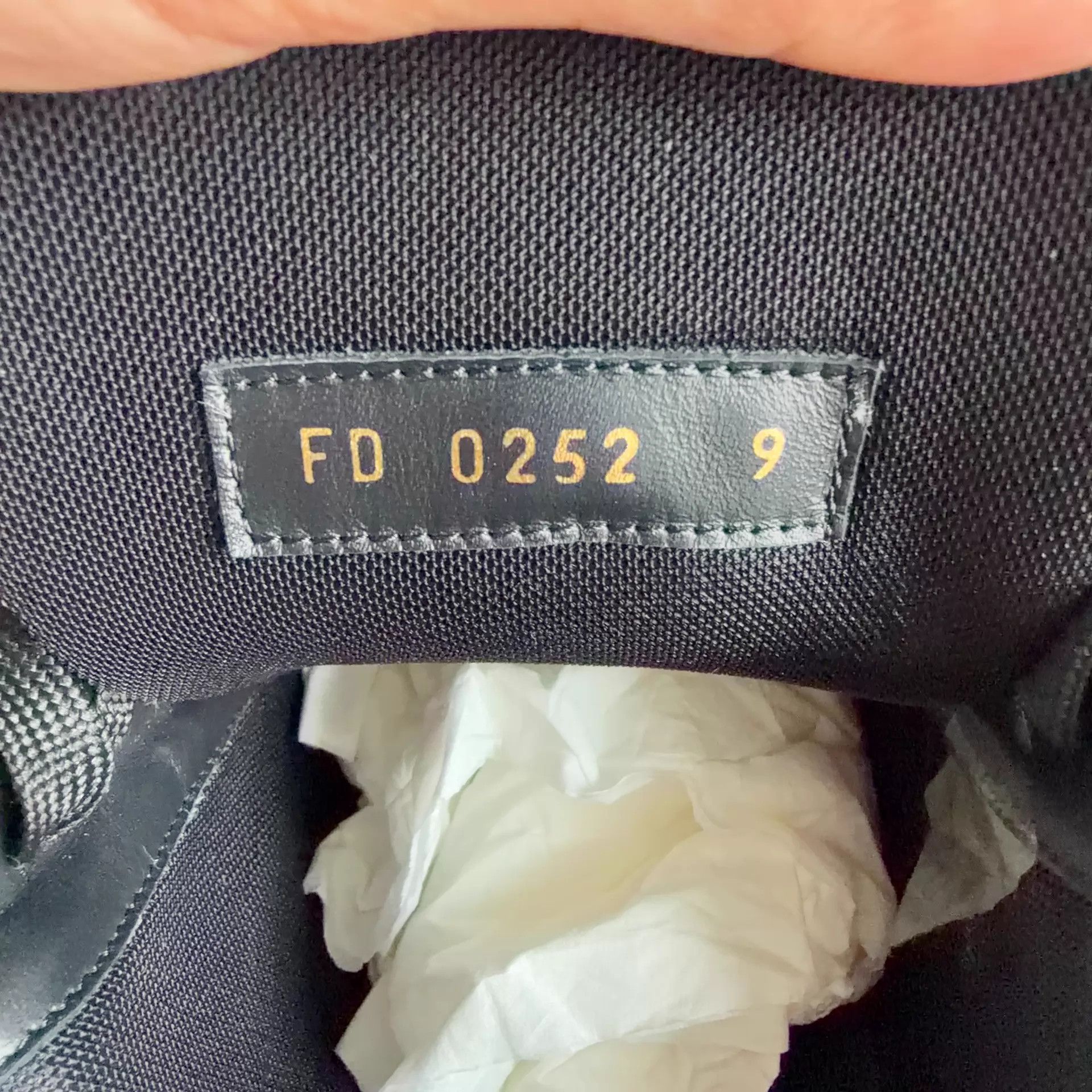 Louis Vuitton LV Trainer Black/Gray Cement US9/EU43 Mint Size US 10 / EU 43 - 7 Thumbnail