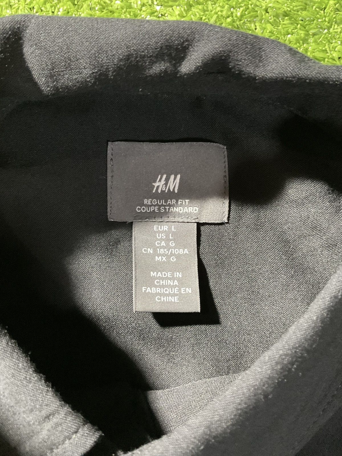 H&M H&M Men’s Black Regular Fit Button Up Dress Shirt Size US L / EU 52-54 / 3 - 3 Thumbnail