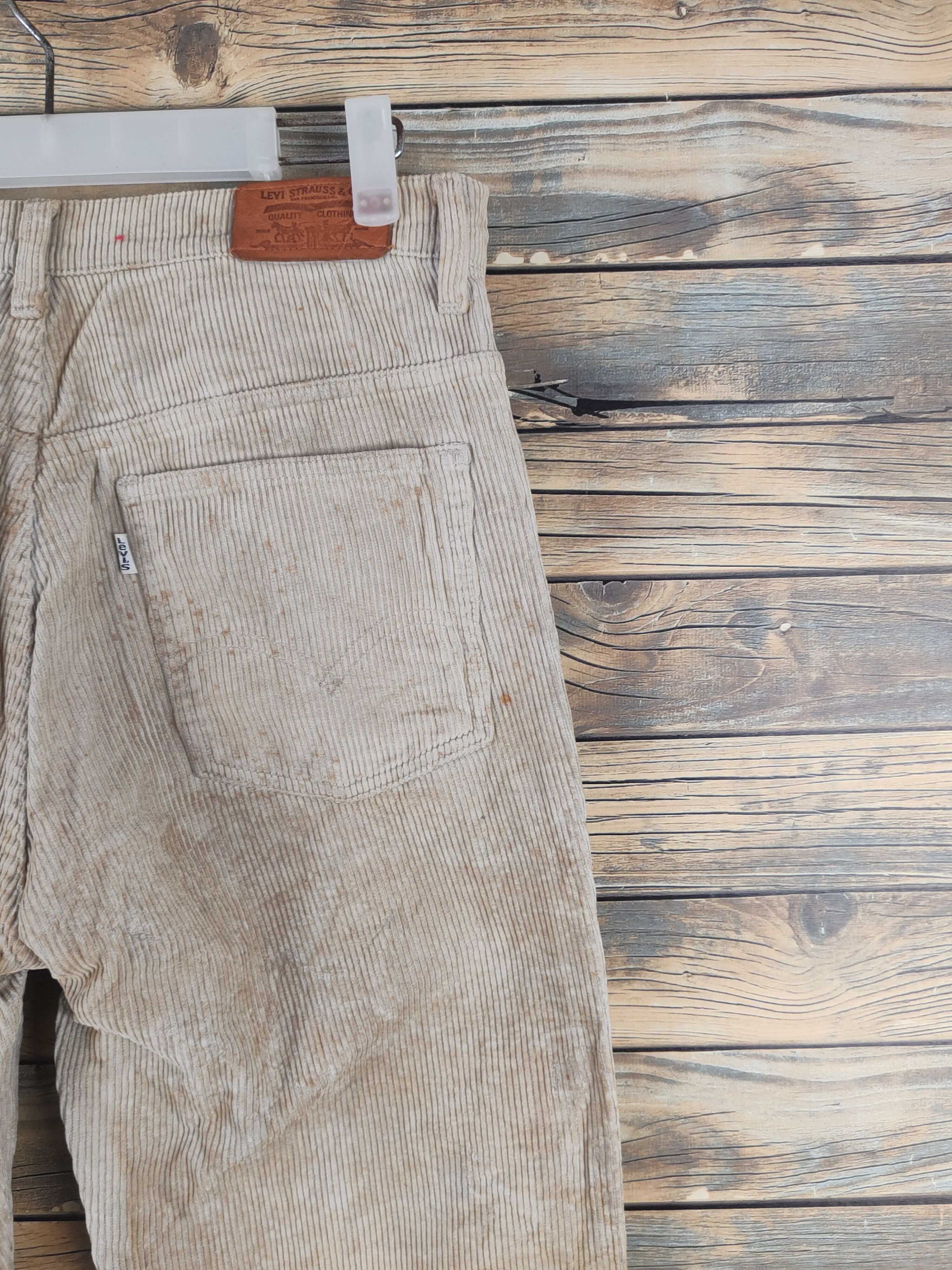 Levi's DL Levi's Beige Multipocket Corduroy Pants #46-260T Size US 31 - 11 Thumbnail