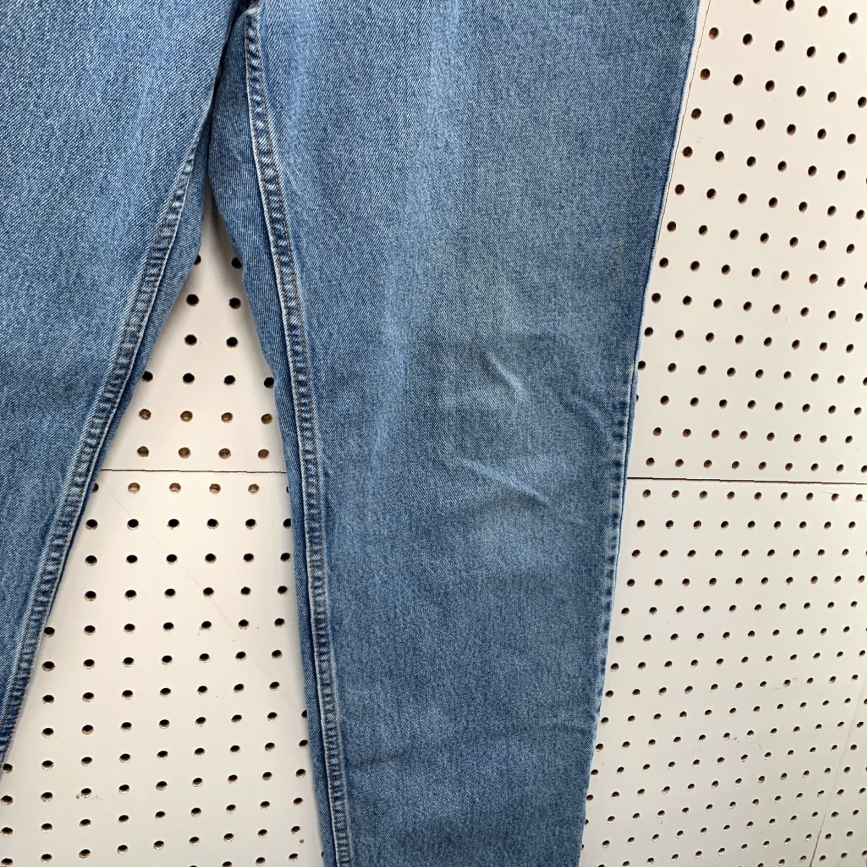 Levi's VINTAGE Levi's 550 Jeans Mens 36x32 Light Blue Denim Straight Relaxed Fit 32 36 35in Waist - Levi's 550 Denim Jeans Mens 36x32 Blue Light Wash Size US 36 / EU 52 - 7 Thumbnail