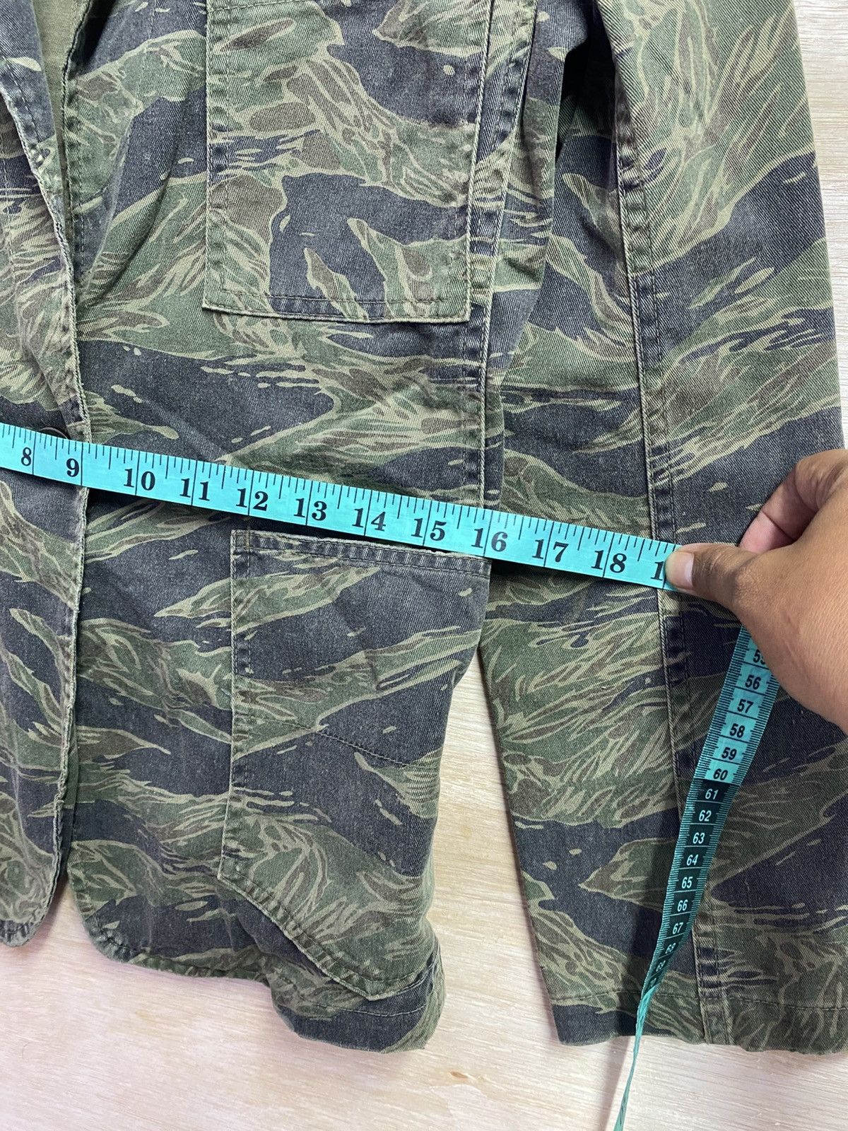 Hysteric Glamour Vintage Hysterics Tiger Camo Military Jacket Japanese Brand Size S / US 4 / IT 40 - 13 Thumbnail