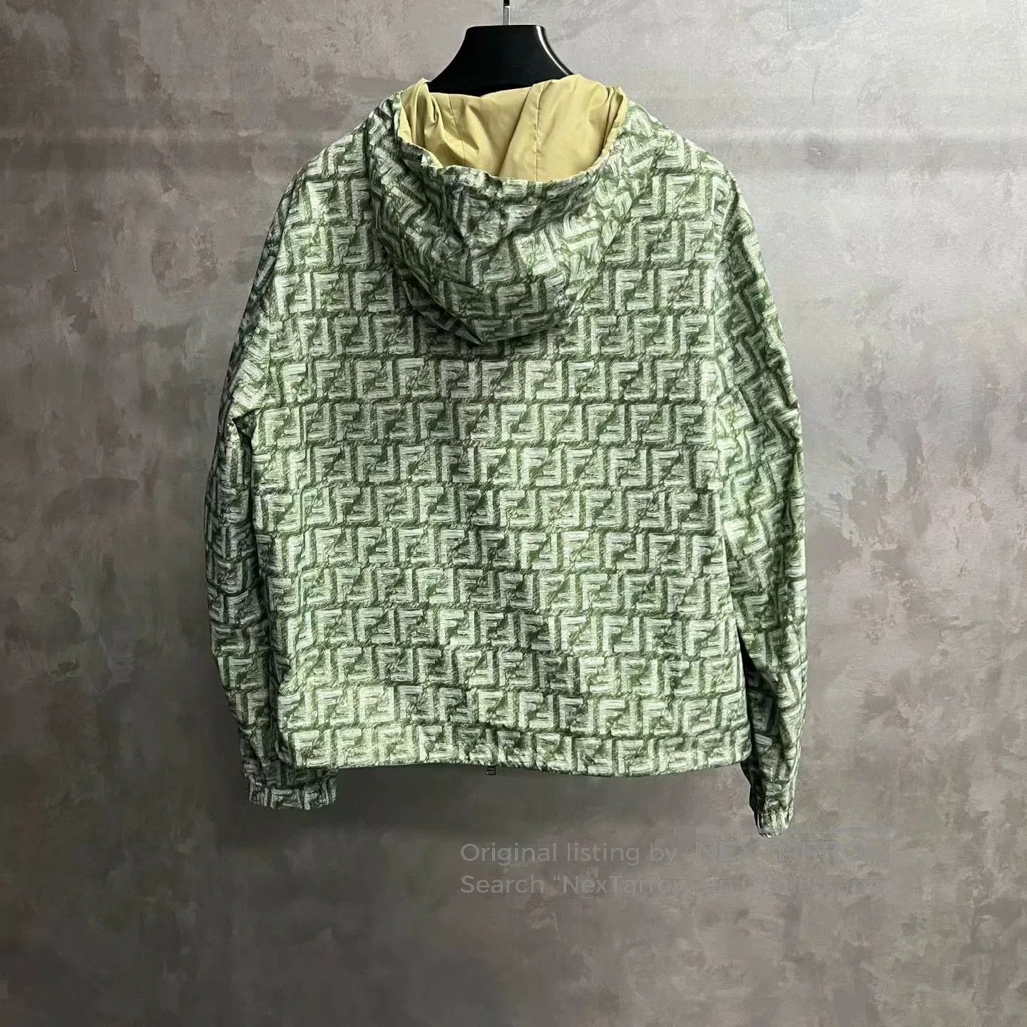 Fendi reversible green printed hooded jacket. Size US L / EU 52-54 / 3 - 2 Thumbnail