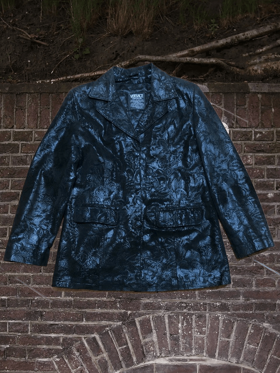 Versace Jeans Couture Versace Jeans Couture Roses Design leather Dress Jacket Size US L / EU 52-54 / 3 - 1 Thumbnail