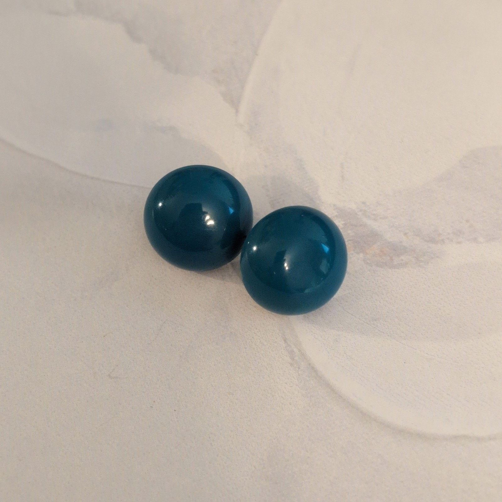 Vintage VTG 1980s Cute As a Button Teal Blue Pierced Post Earrings Size ONE SIZE - 4 Thumbnail