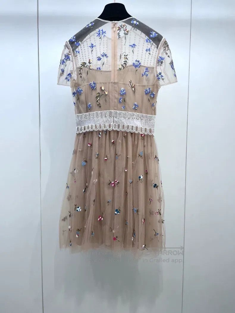 Valentino Valentino Heavy work embroidered beaded dress Size L / US 10 / IT 46 - 2 Thumbnail