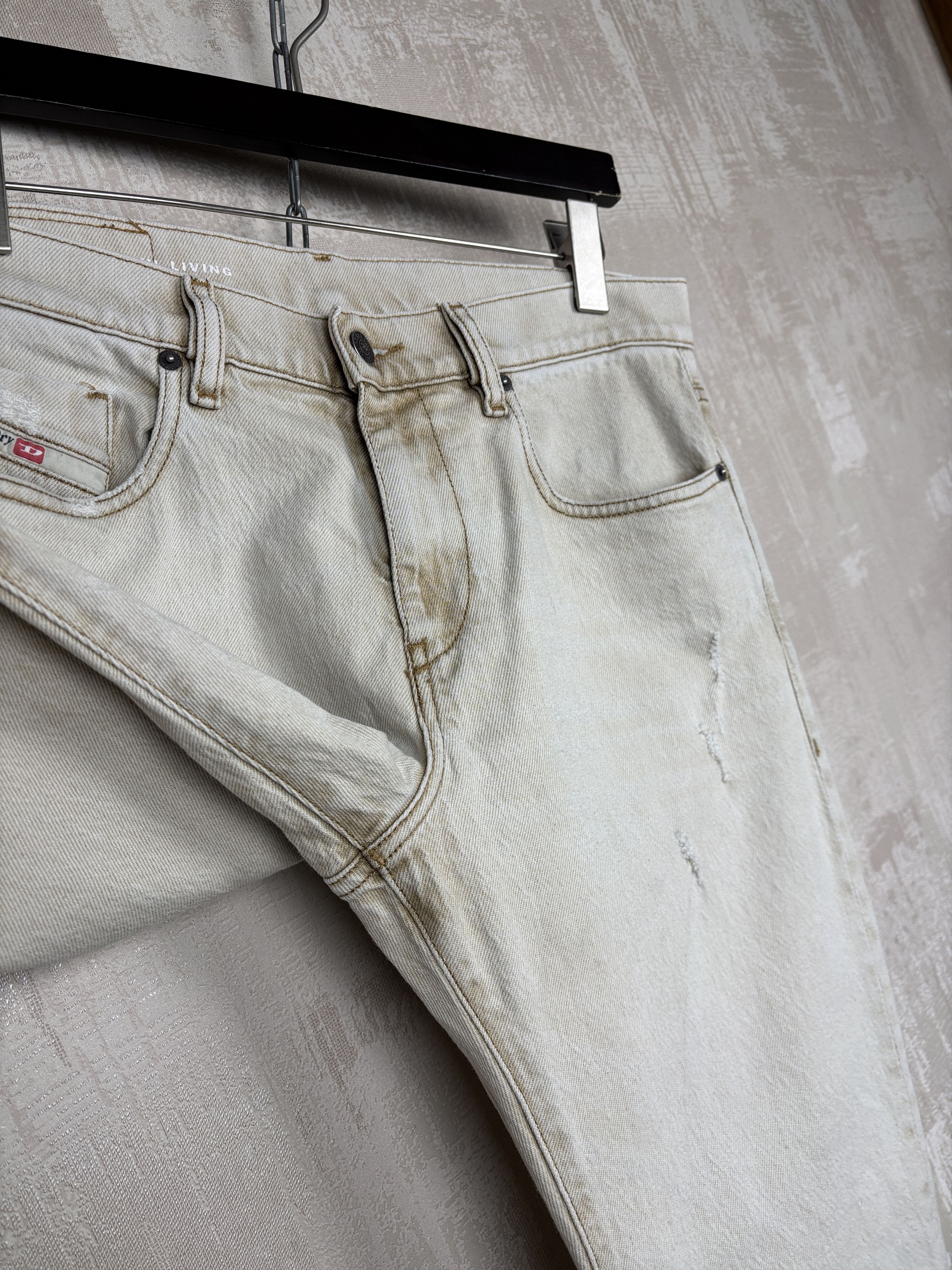 Diesel Diesel Jeans 2019 D-Strukt Slim Fit Washed Beige Size US 32 / EU 48 - 11 Thumbnail