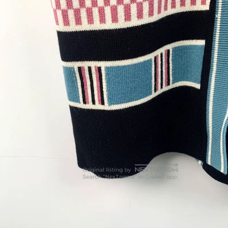 Hermes Hermes Color Block Striped Cashmere V-Neck Single Breasted Size XS / US 0-2 / IT 36-38 - 4 Thumbnail