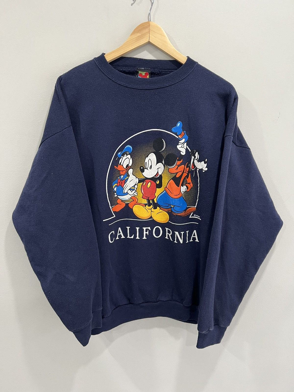 Vintage Vintage California Mickey Mouse Disney Sweater Size US XL / EU 56 / 4 - 1 Thumbnail