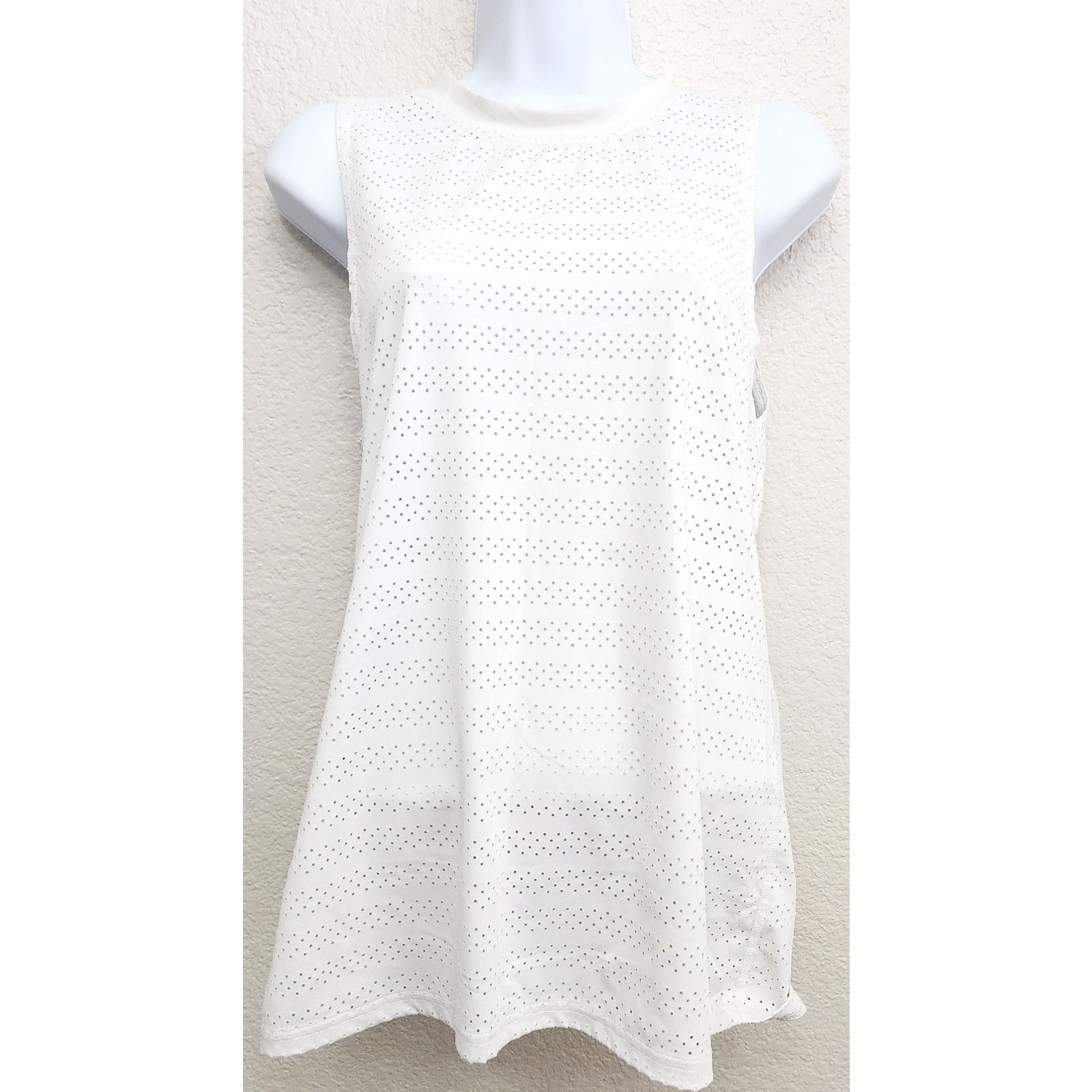 Other Zyia Active White Muscle Chill Workout Top Small Lightweight Size S / US 4 / IT 40 - 1 Thumbnail