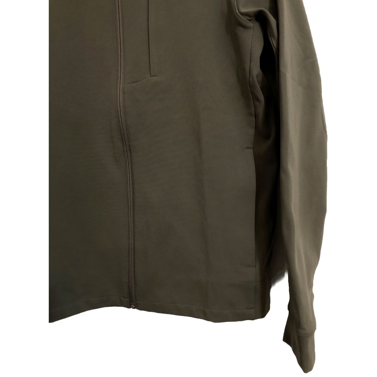 Lululemon Lululemon Jacket Mens Large Softshell Full Zip Lightweight Athletic Sojourn Size US L / EU 52-54 / 3 - 3 Thumbnail