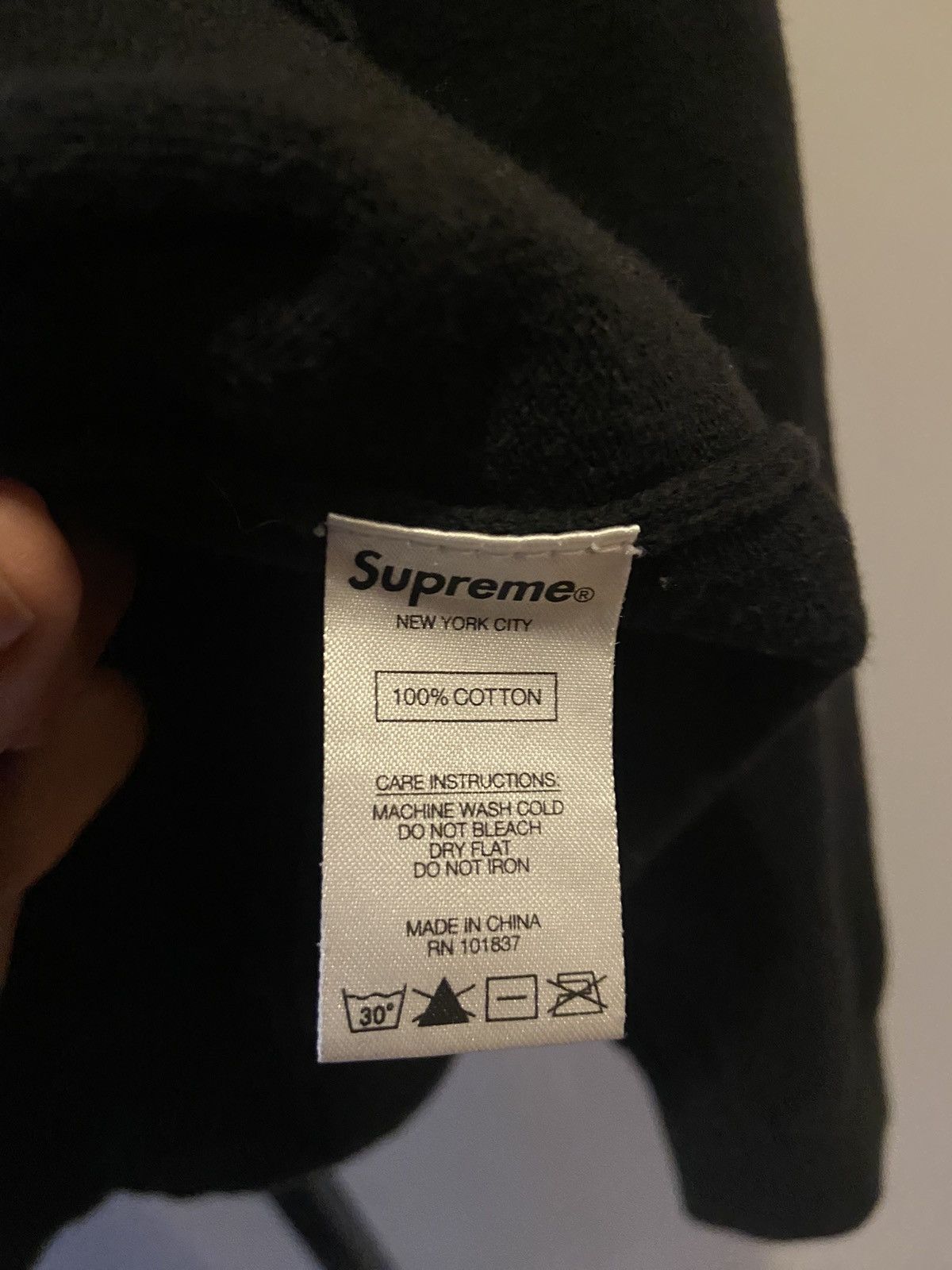 Supreme Supreme SS21 Split Logo Crewneck Size US M / EU 48-50 / 2 - 4 Thumbnail