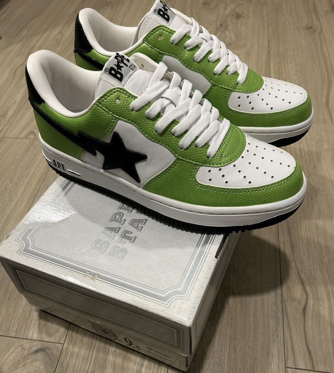 Bape RARE OG 2007 A BATHING APE GREEN SNAKESKIN BAPESTA Size US 9.5 / EU 42-43 - 3 Thumbnail