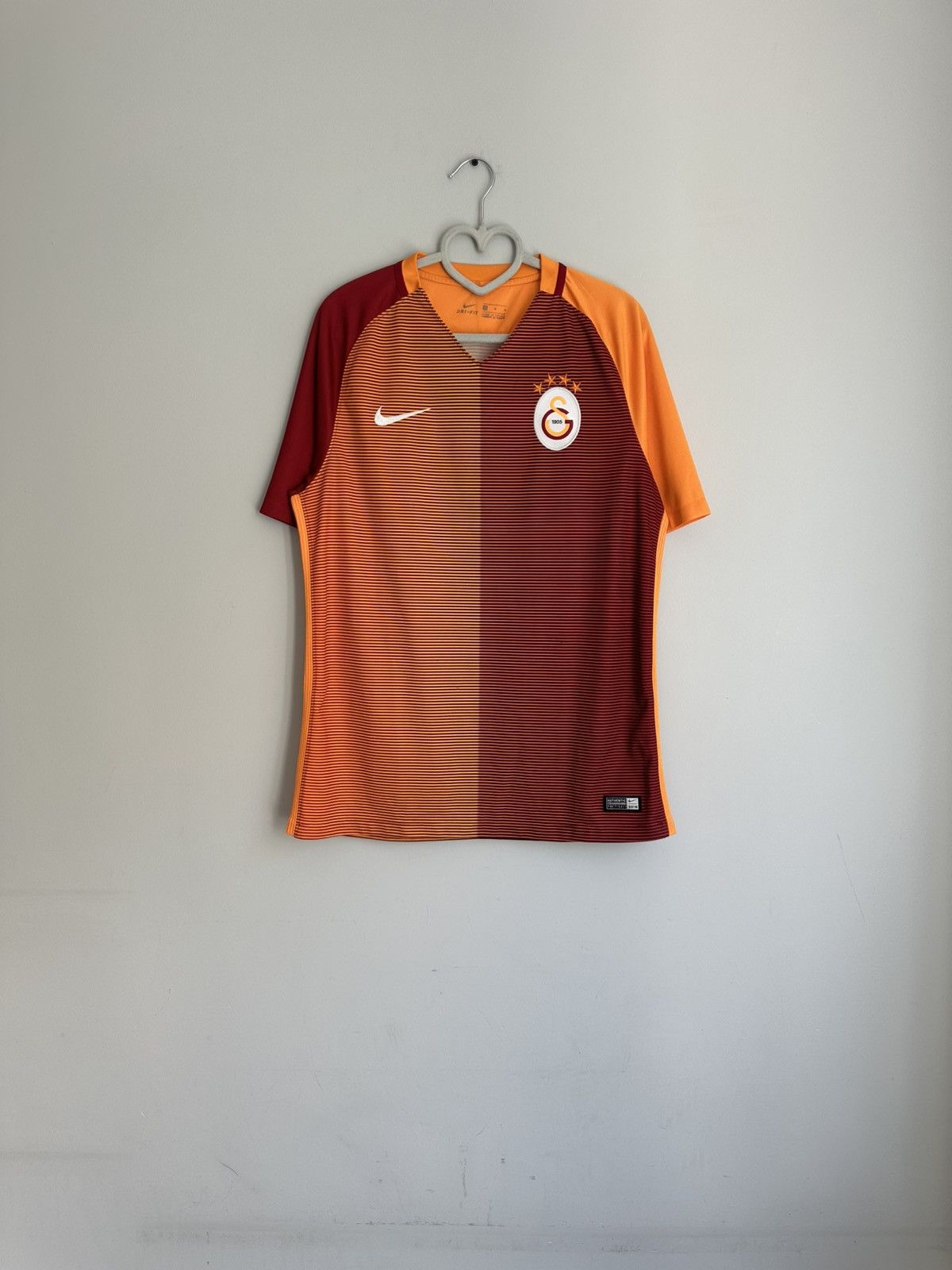 Nike Nike Soccer Jersey Galatasaray 2016/2017 Size US M / EU 48-50 / 2 - 1 Thumbnail