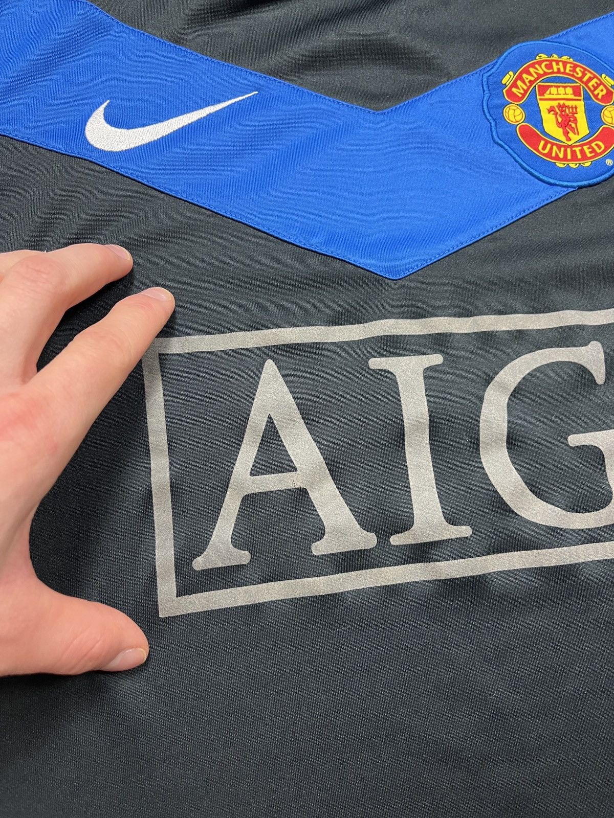 Nike 2009 Manchester United Nike Away Soccer Jersey Size US S / EU 44-46 / 1 - 9 Thumbnail