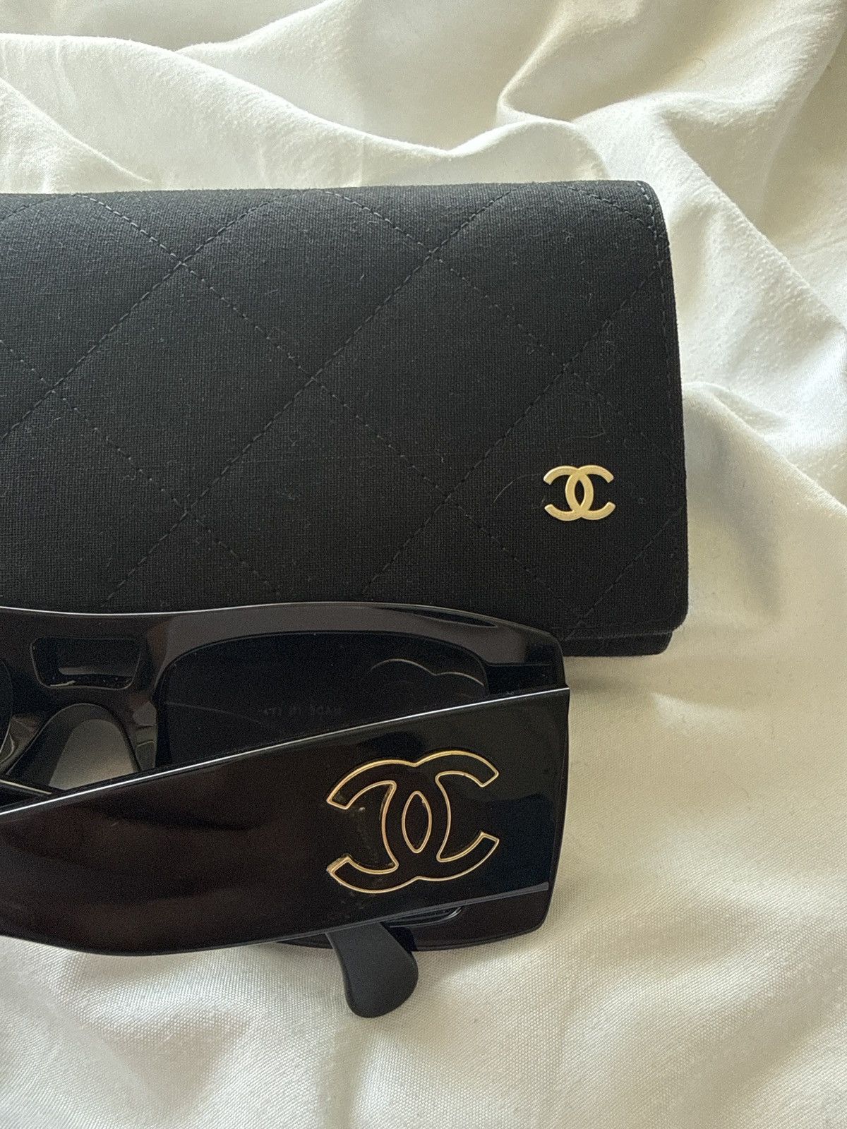 Chanel Chanel Sunglasses Size ONE SIZE - 7 Thumbnail